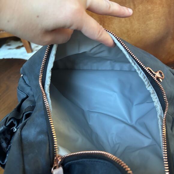 Petunia Pickle Bottom Pivot Pack in Indigo Blush Diaper Bag - Picture 7 of 16